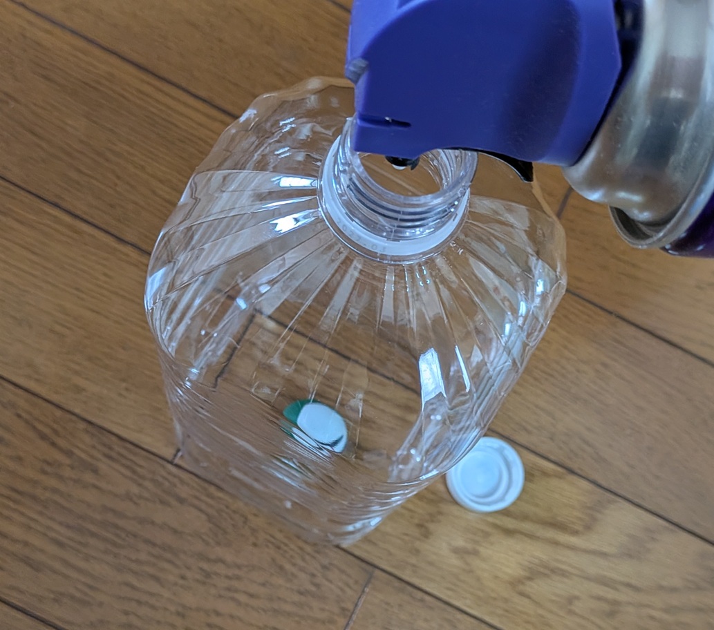 ペットボトルで虫退治の方法5